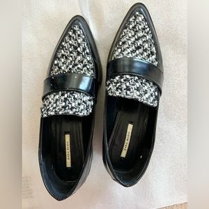 Zara Loafers, Size 36, Black, Pre-owned